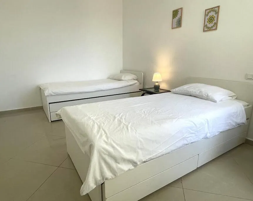 Sunny 3Br Apartment Golf Residence Eilat 0*,  Israel